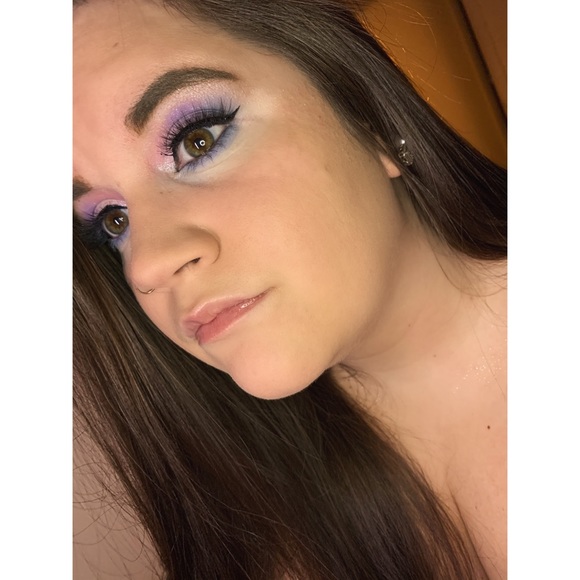 Meet Me 🤷🏻‍♀️ - Picture 9 of 10